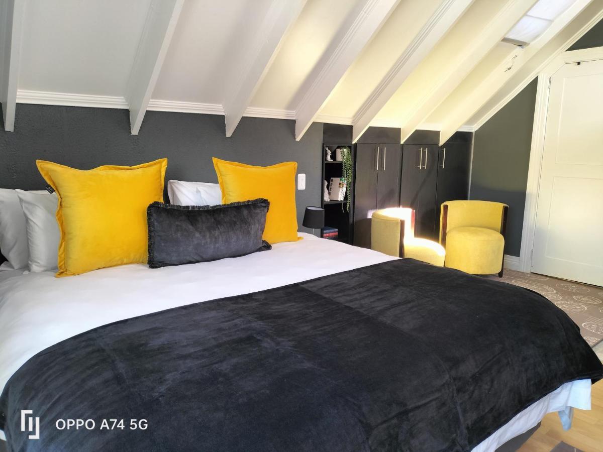 Rozenhof Guest Cottages George Buitenkant foto