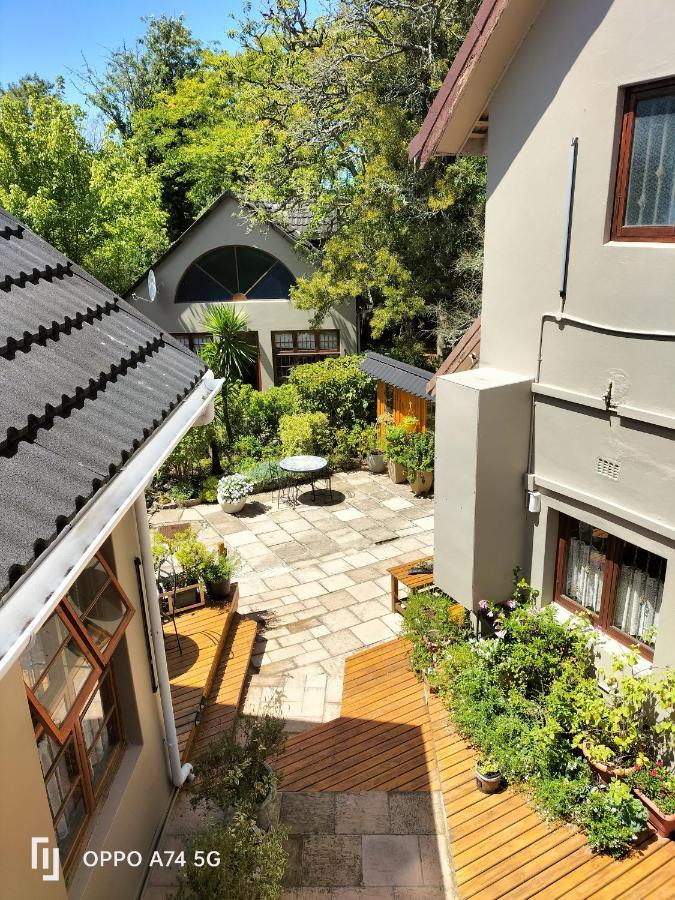 Rozenhof Guest Cottages George Buitenkant foto