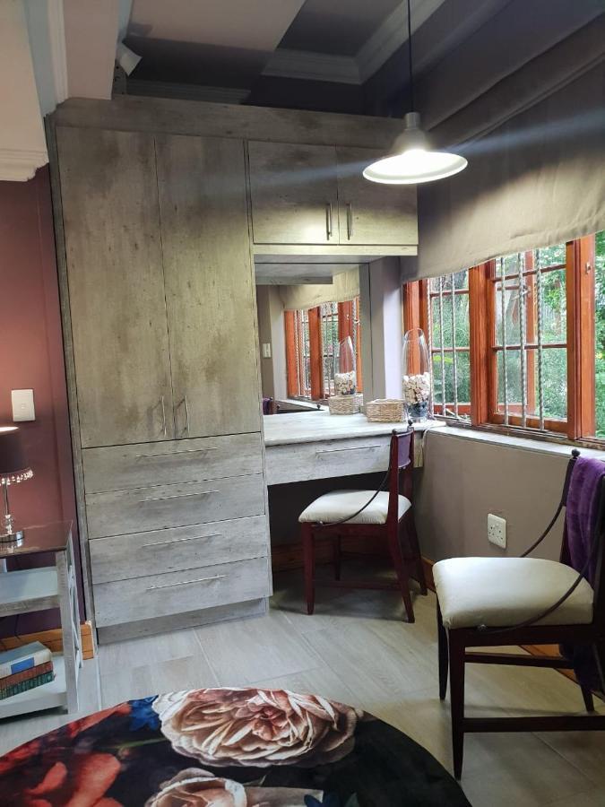 Rozenhof Guest Cottages George Buitenkant foto